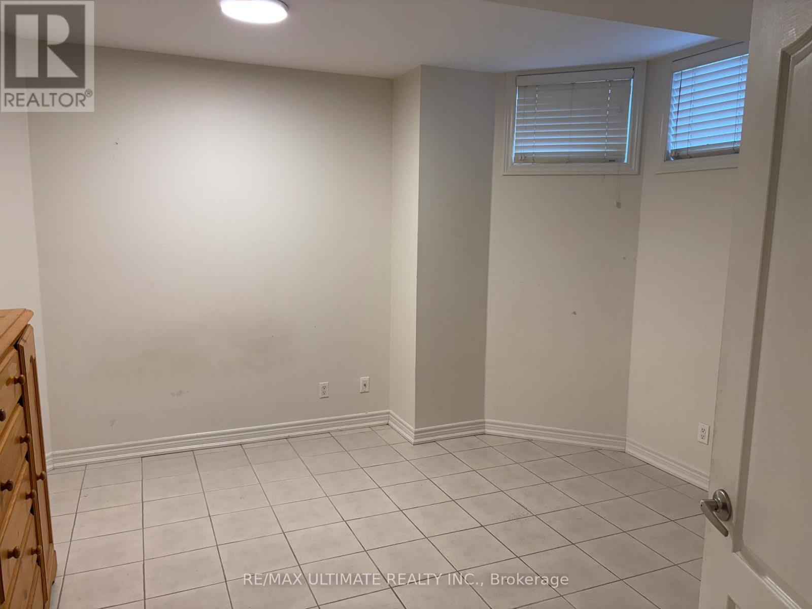 Lower - 1269 Dufferin Street, Toronto, Ontario  M6H 4C2 - Photo 5 - W12703084