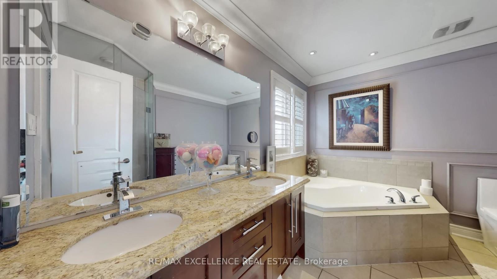 68 Bluffwood Crescent, Brampton, Ontario  L6P 2P3 - Photo 26 - W12785954