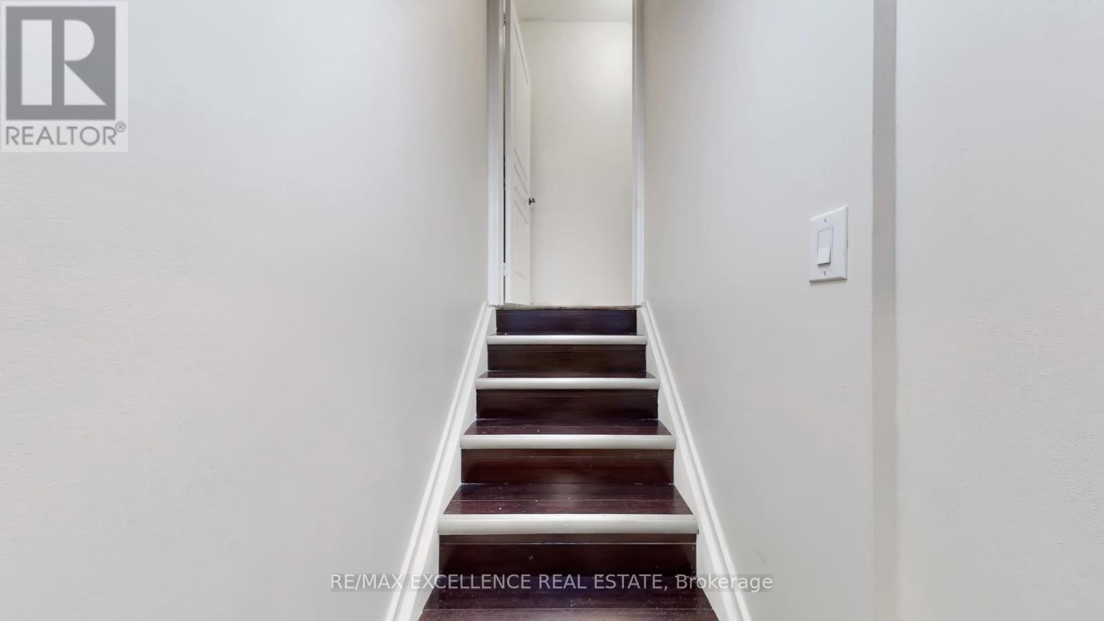 68 Bluffwood Crescent, Brampton, Ontario  L6P 2P3 - Photo 39 - W12785954