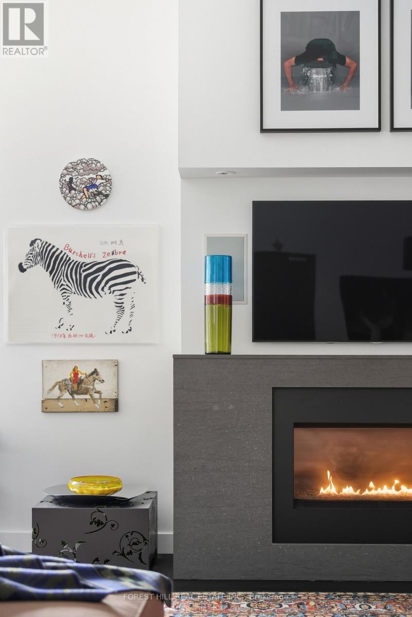 301 - 113 Dupont Street, Toronto, Ontario  M5R 1V4 - Photo 11 - C12792142