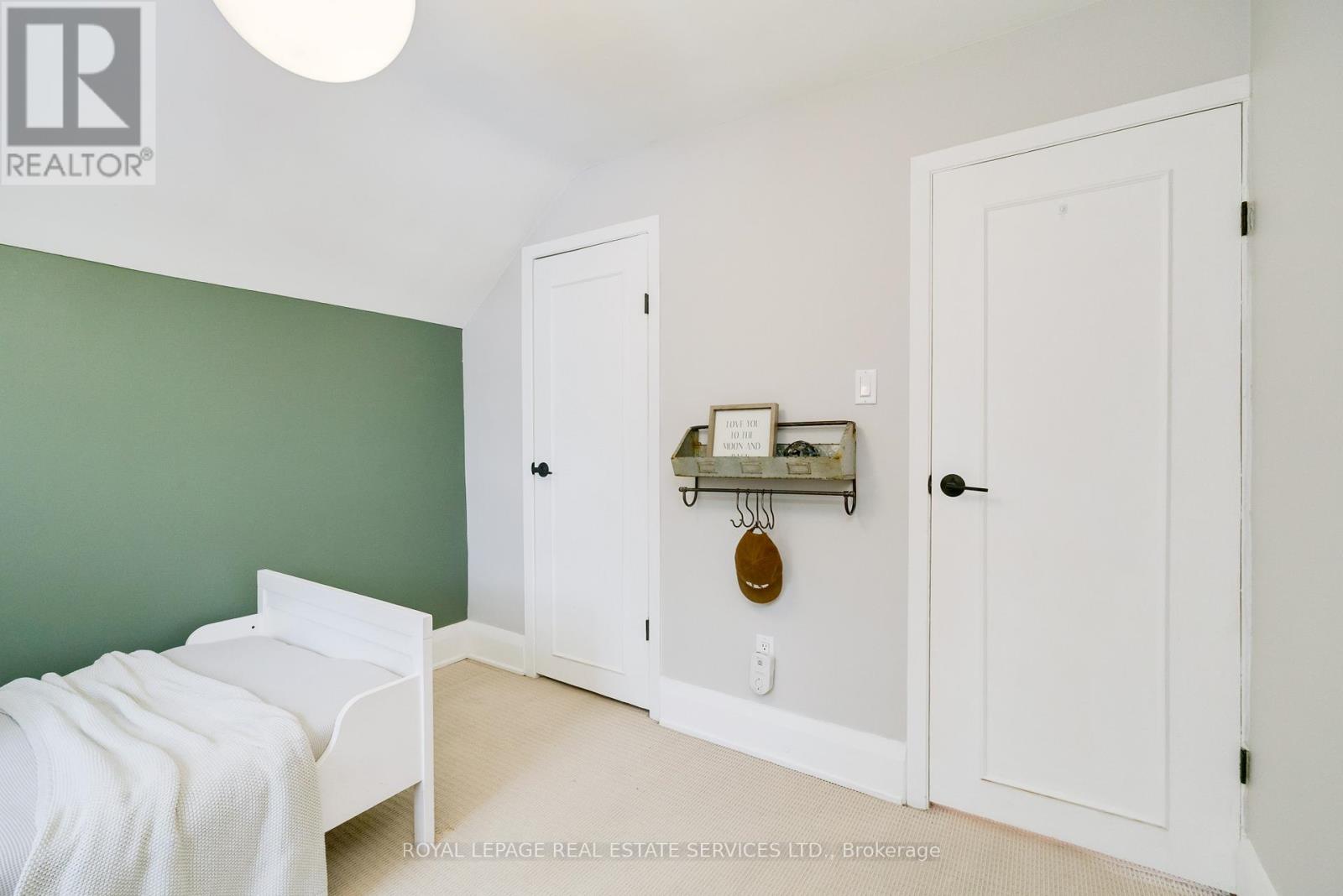 110b Hollis Avenue, Toronto, Ontario  M1N 2C8 - Photo 14 - E12792160