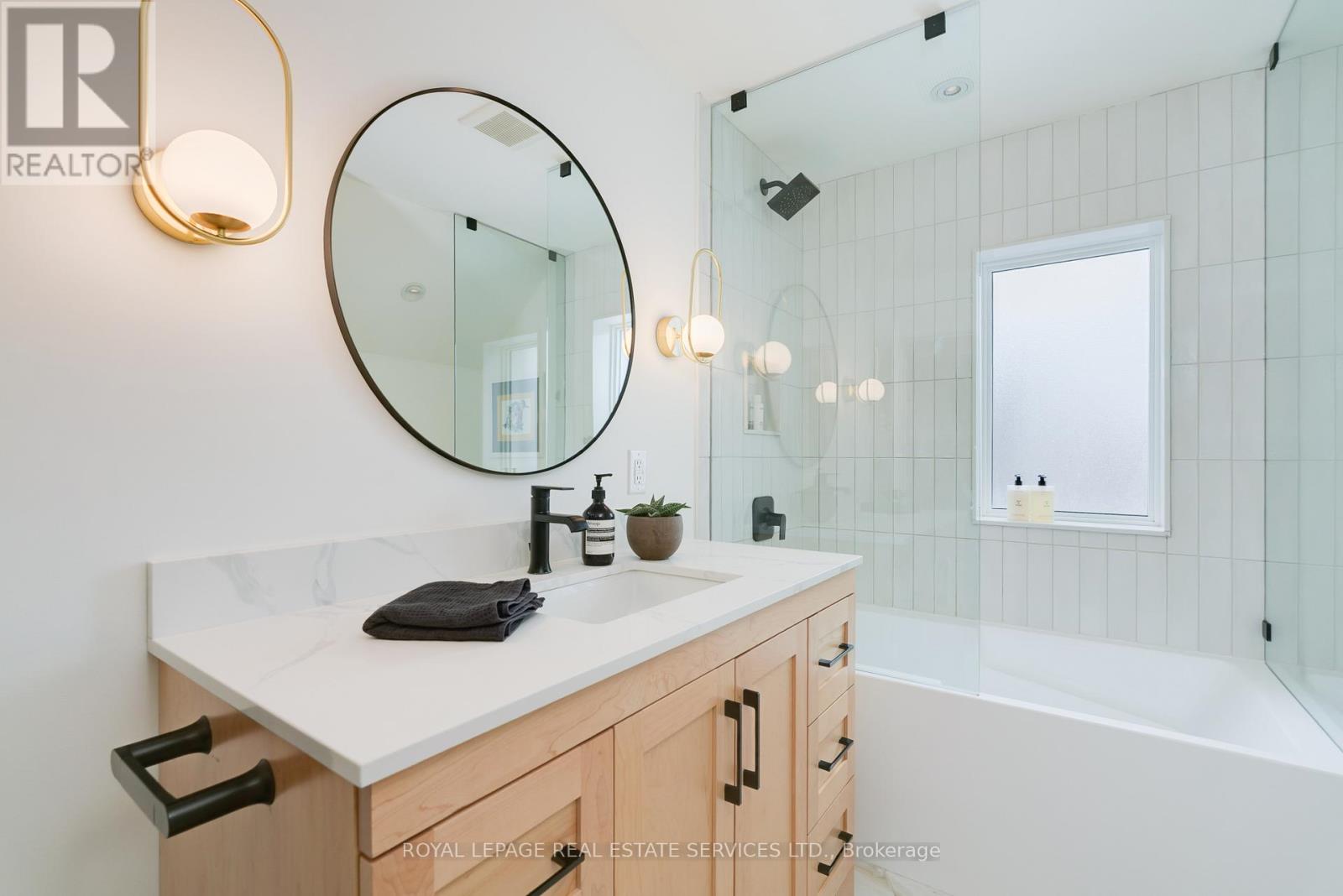 110b Hollis Avenue, Toronto, Ontario  M1N 2C8 - Photo 20 - E12792160