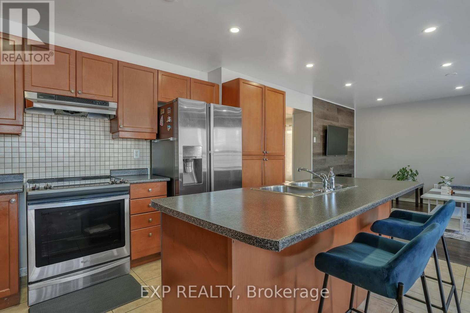 38 John W Taylor Avenue, New Tecumseth, Ontario  L9R 0B6 - Photo 17 - N12792094