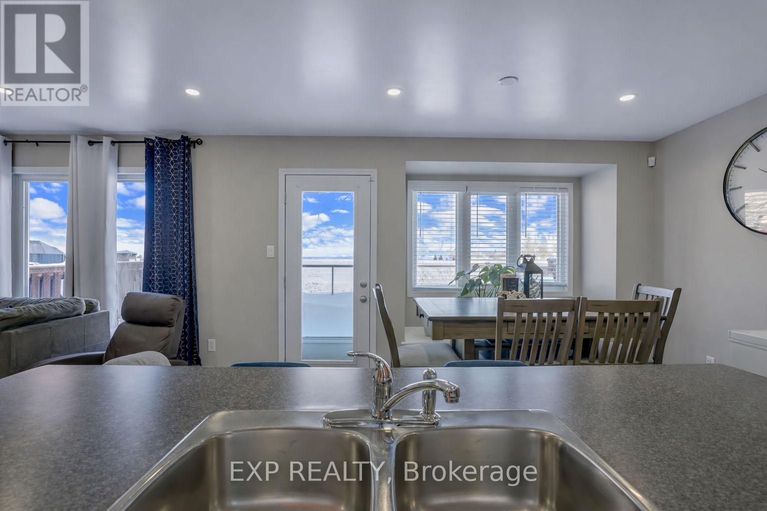 38 John W Taylor Avenue, New Tecumseth, Ontario  L9R 0B6 - Photo 19 - N12792094