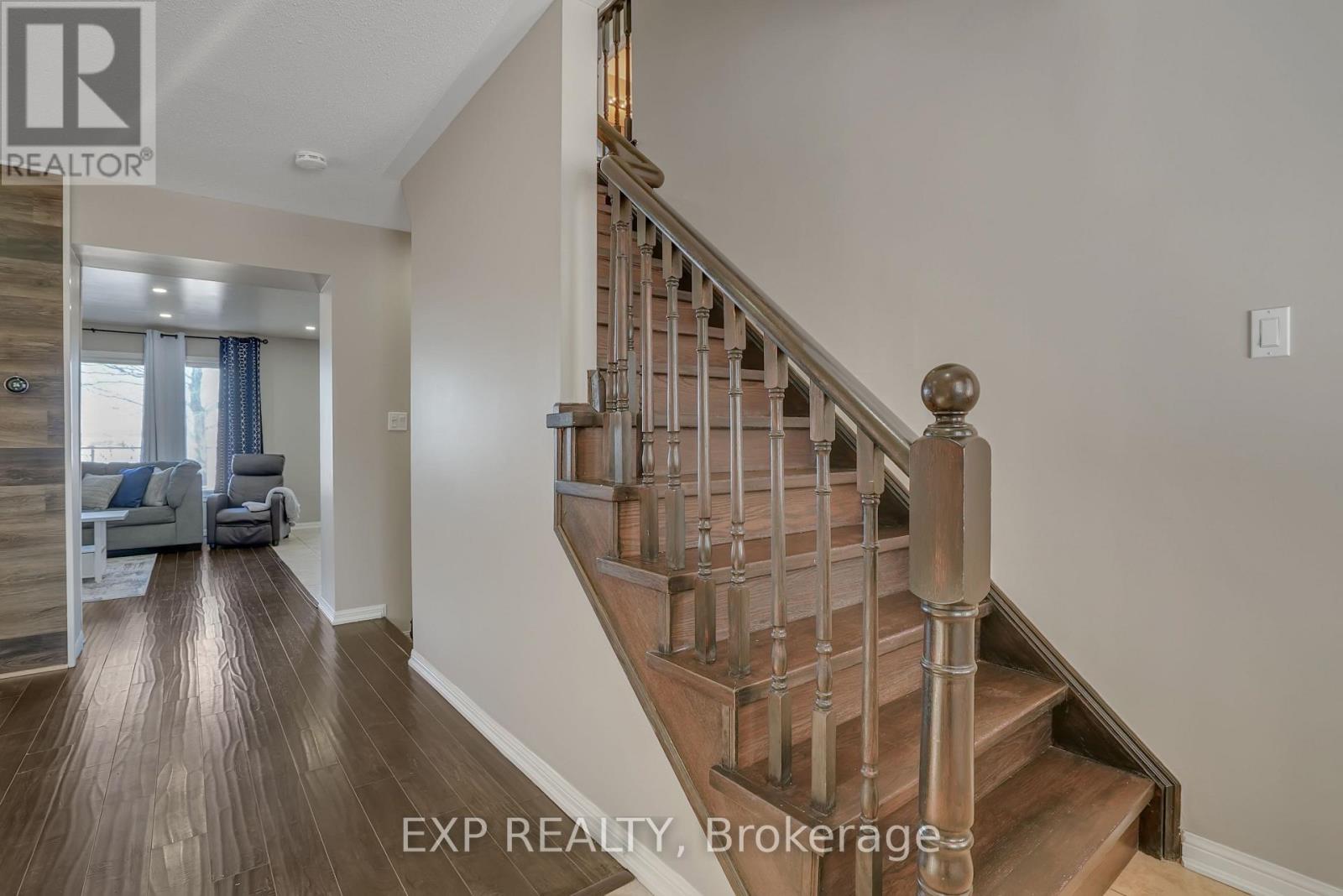 38 John W Taylor Avenue, New Tecumseth, Ontario  L9R 0B6 - Photo 35 - N12792094