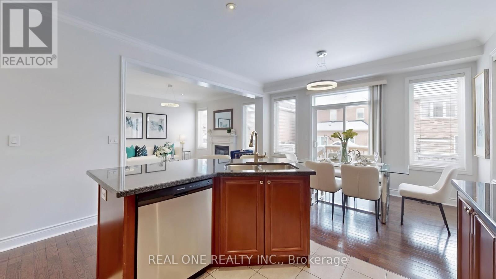 19 Fred Mclaren Boulevard, Markham, Ontario  L6E 0L3 - Photo 14 - N12792100