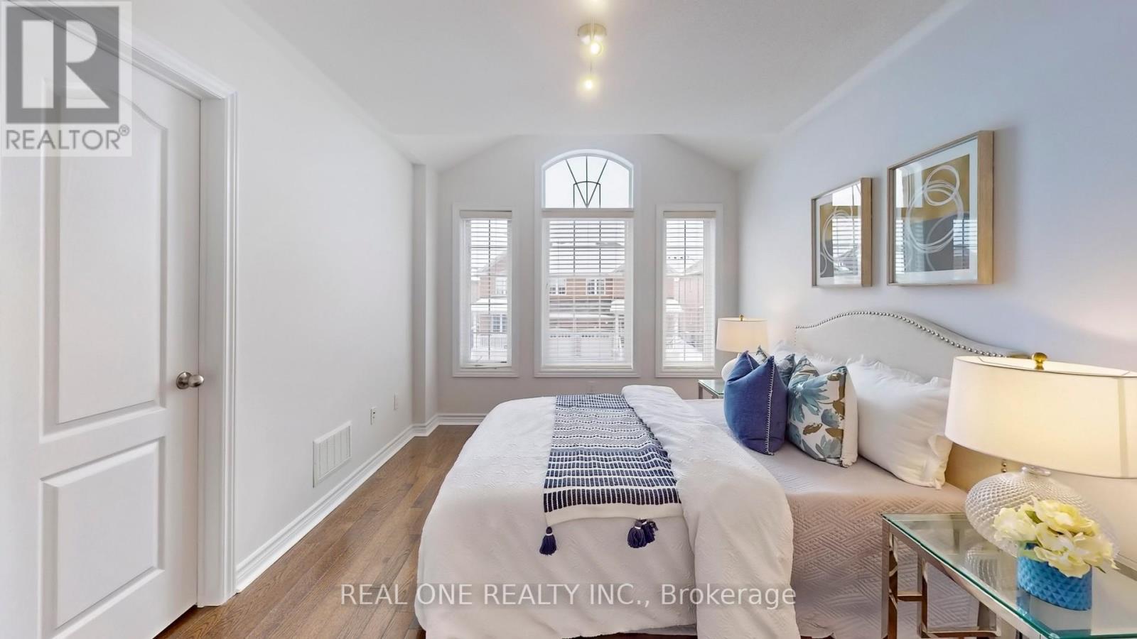 19 Fred Mclaren Boulevard, Markham, Ontario  L6E 0L3 - Photo 36 - N12792100