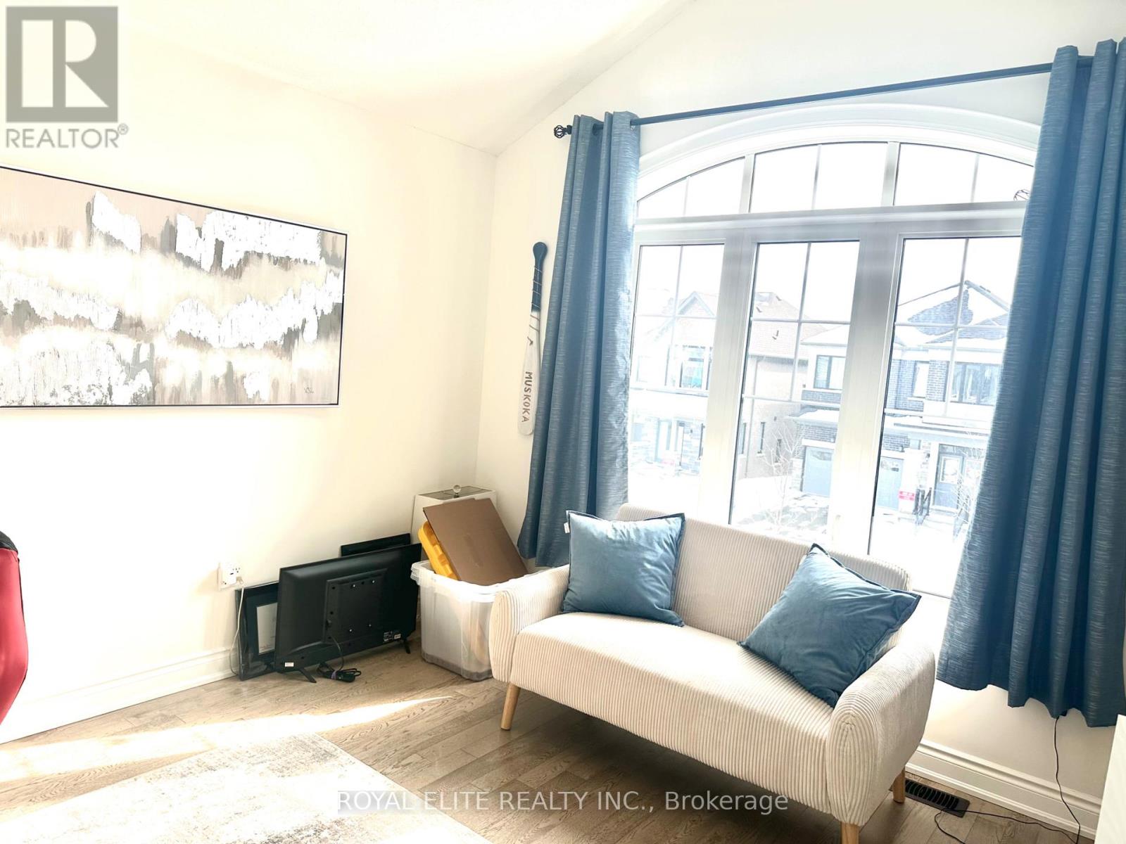 38 Kenneth Rogers Crescent, East Gwillimbury, Ontario  L9N 0S2 - Photo 30 - N12792118