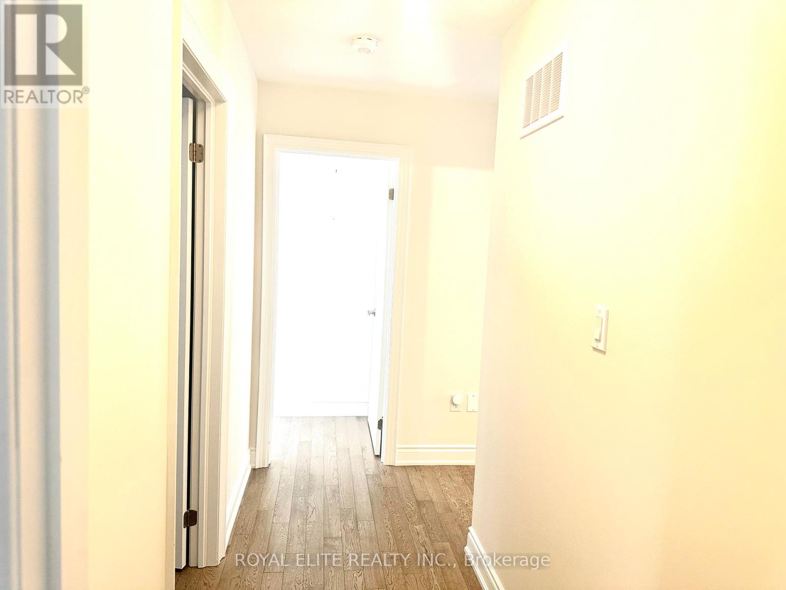 38 Kenneth Rogers Crescent, East Gwillimbury, Ontario  L9N 0S2 - Photo 36 - N12792118