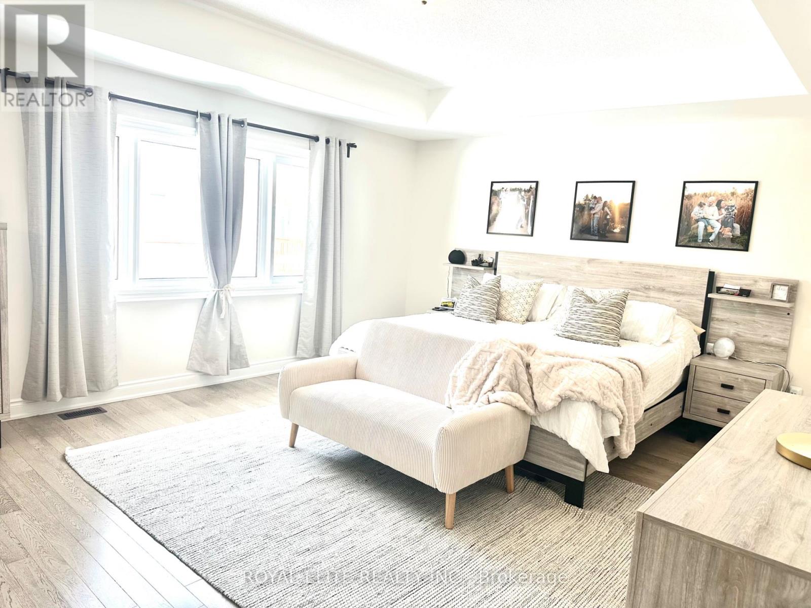 38 Kenneth Rogers Crescent, East Gwillimbury, Ontario  L9N 0S2 - Photo 37 - N12792118