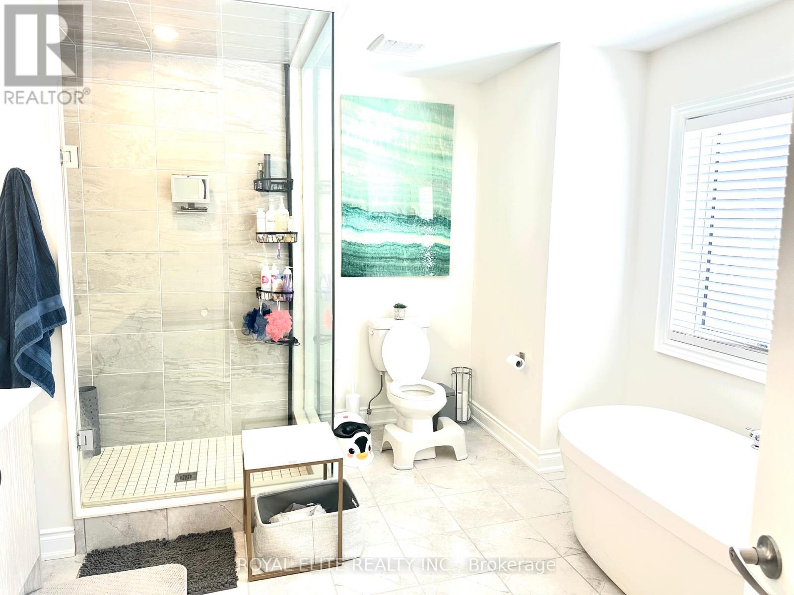 38 Kenneth Rogers Crescent, East Gwillimbury, Ontario  L9N 0S2 - Photo 42 - N12792118