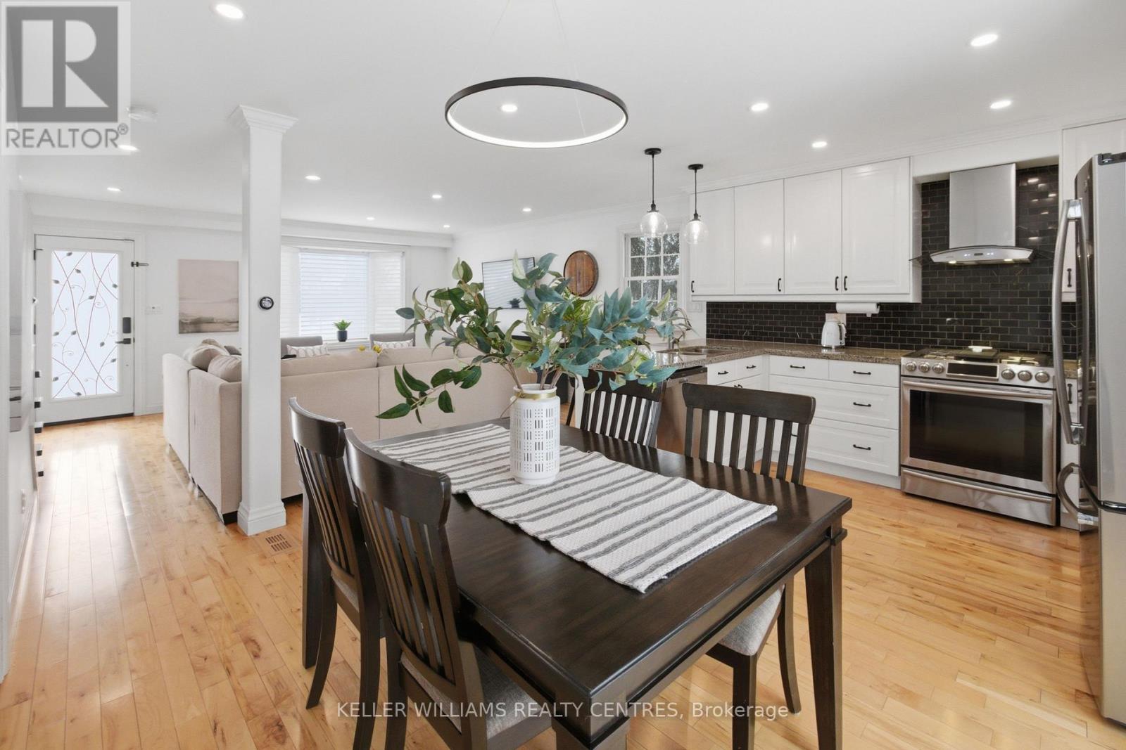 469 Dixon Boulevard, Newmarket, Ontario  L3Y 5C9 - Photo 12 - N12792132