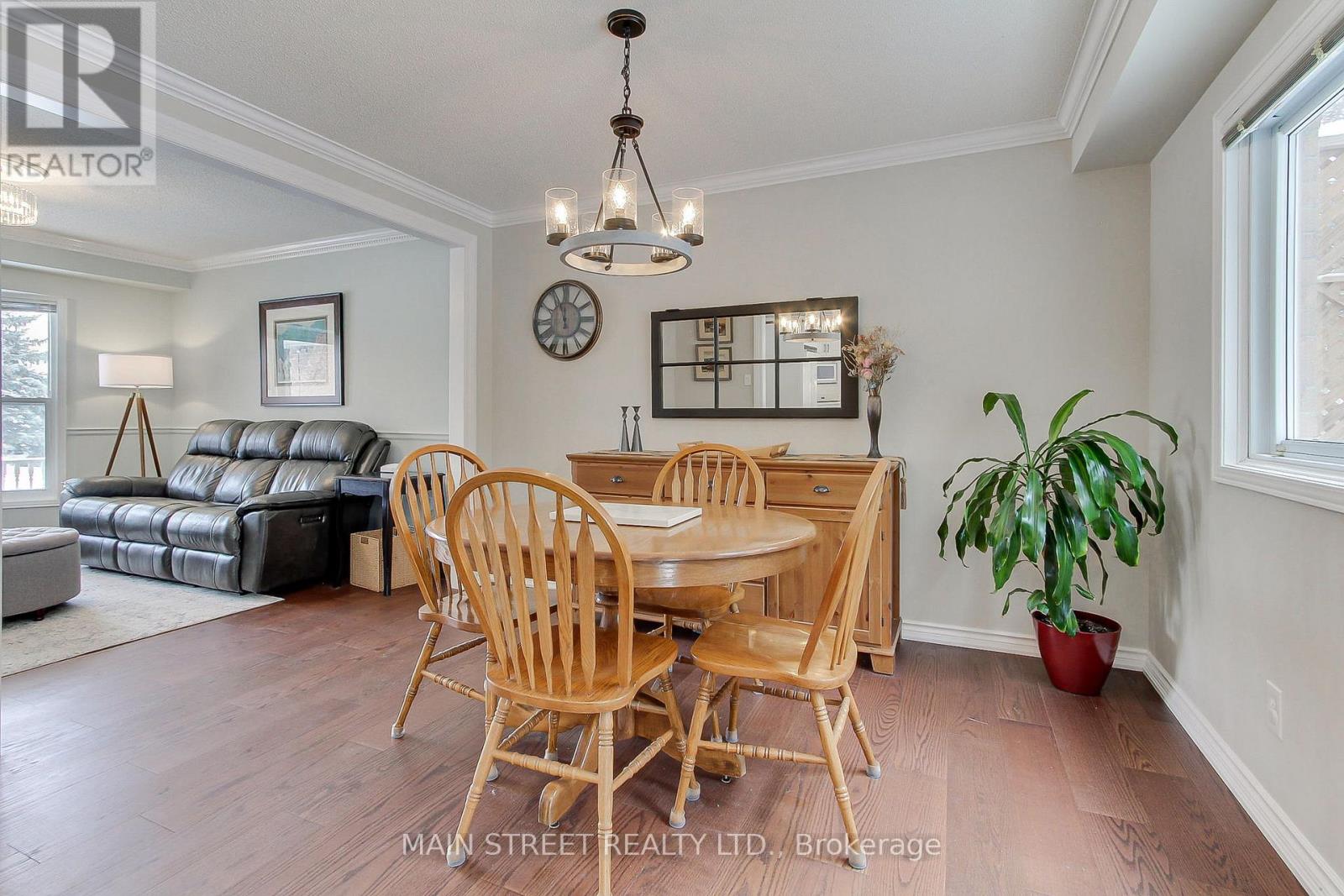 369 Harewood Boulevard, Newmarket, Ontario  L3Y 6S5 - Photo 12 - N12792148