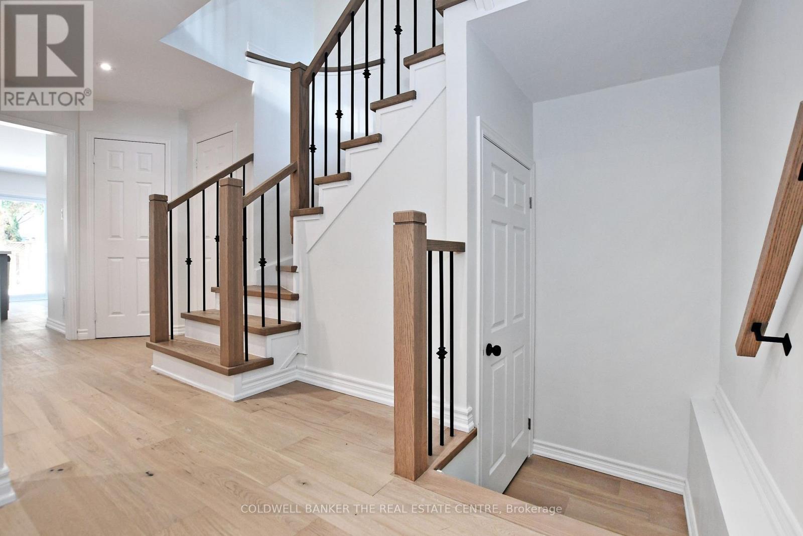 582 Skinner Avenue, Newmarket, Ontario  L3X 2A4 - Photo 31 - N12792150