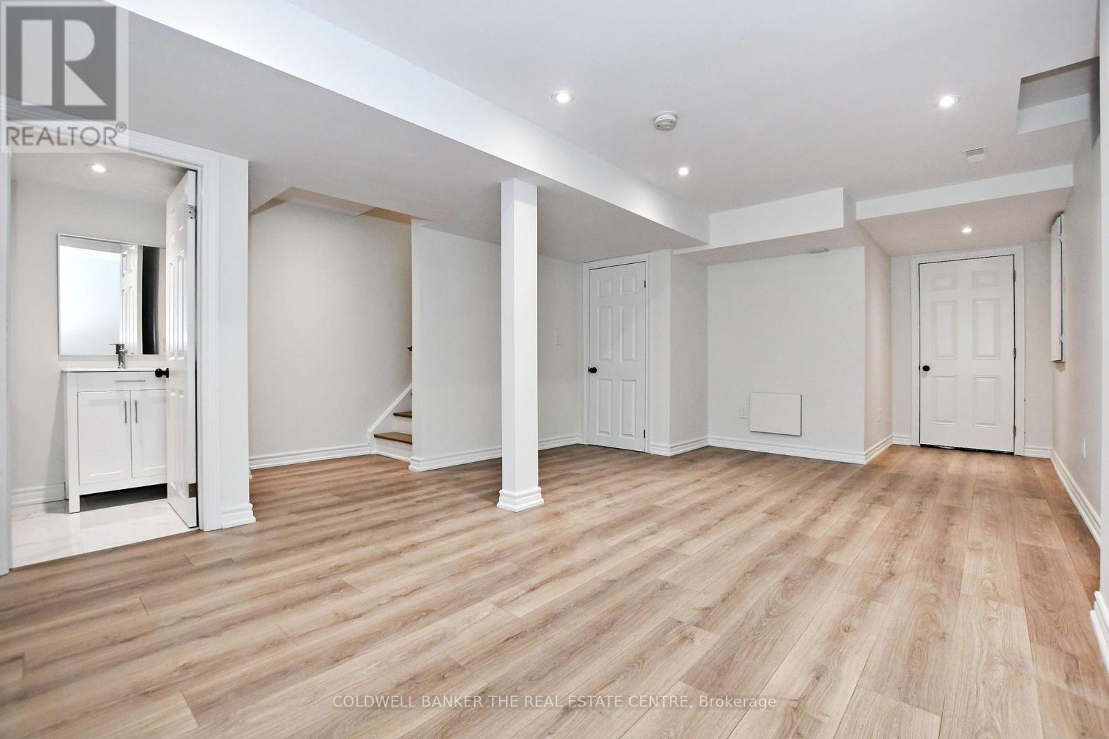 582 Skinner Avenue, Newmarket, Ontario  L3X 2A4 - Photo 32 - N12792150