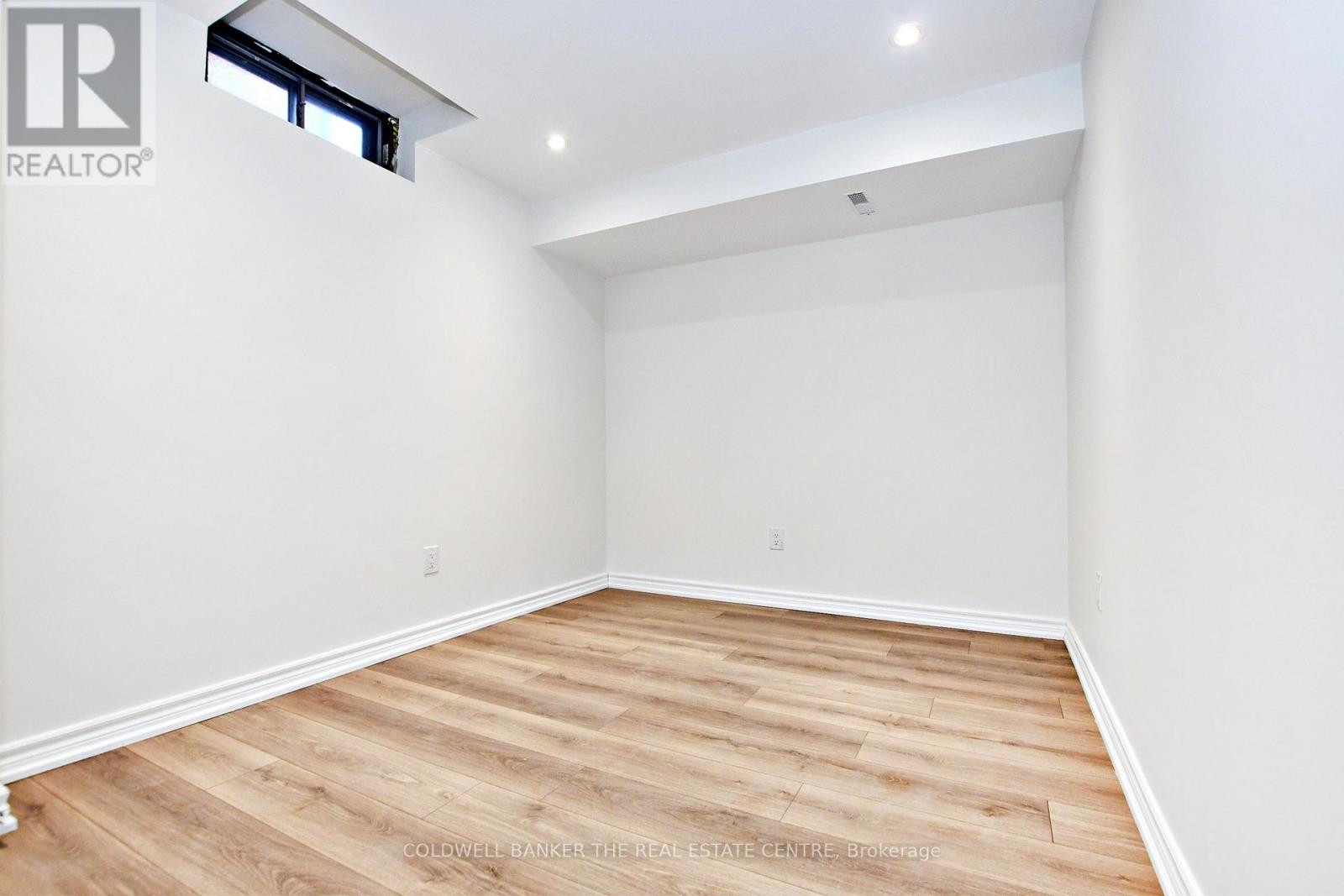 582 Skinner Avenue, Newmarket, Ontario  L3X 2A4 - Photo 34 - N12792150