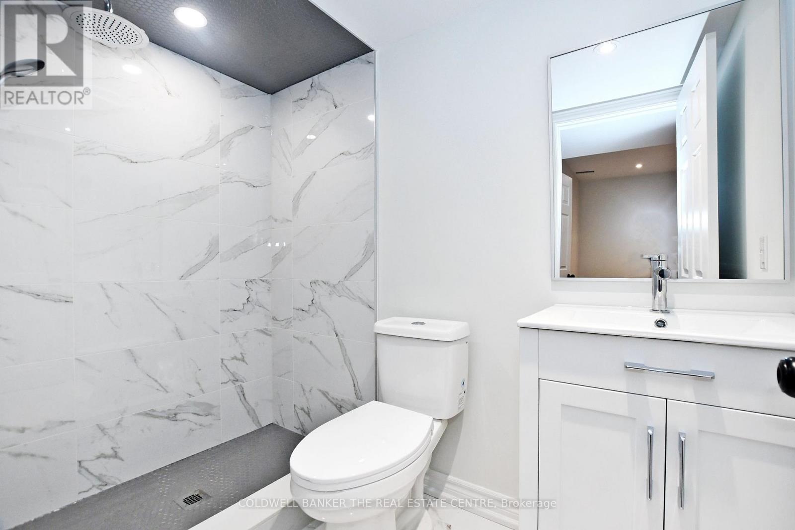 582 Skinner Avenue, Newmarket, Ontario  L3X 2A4 - Photo 37 - N12792150