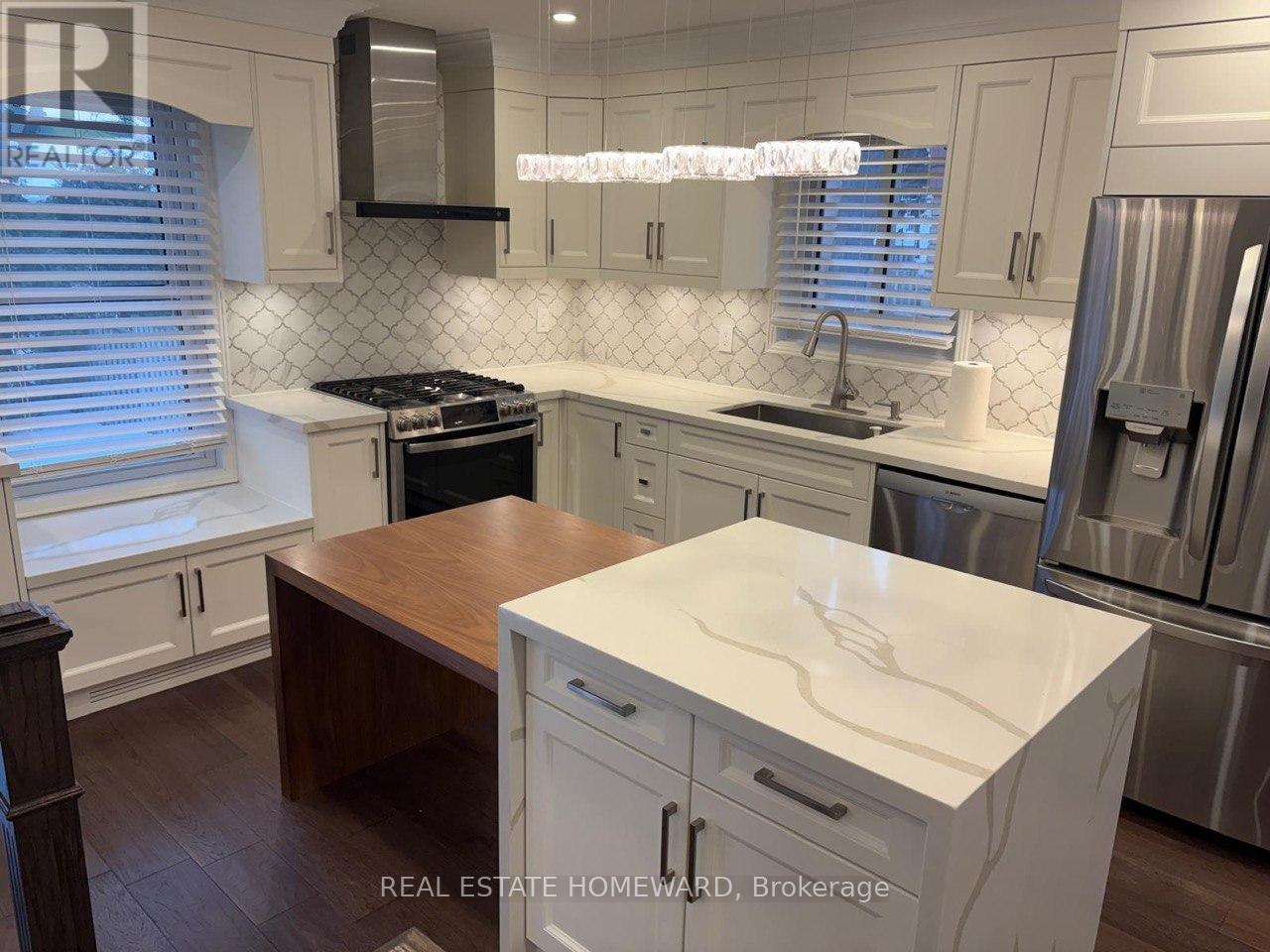 33 Braeburn Drive, Markham, Ontario  L3T 4V2 - Photo 8 - N12712024