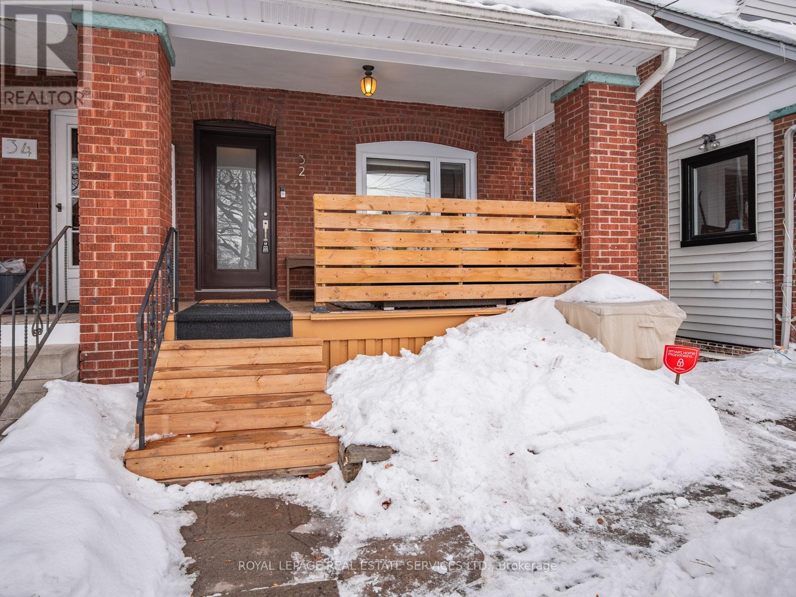 32 Ardagh Street, Toronto, Ontario  M6S 1Y3 - Photo 2 - W12792104