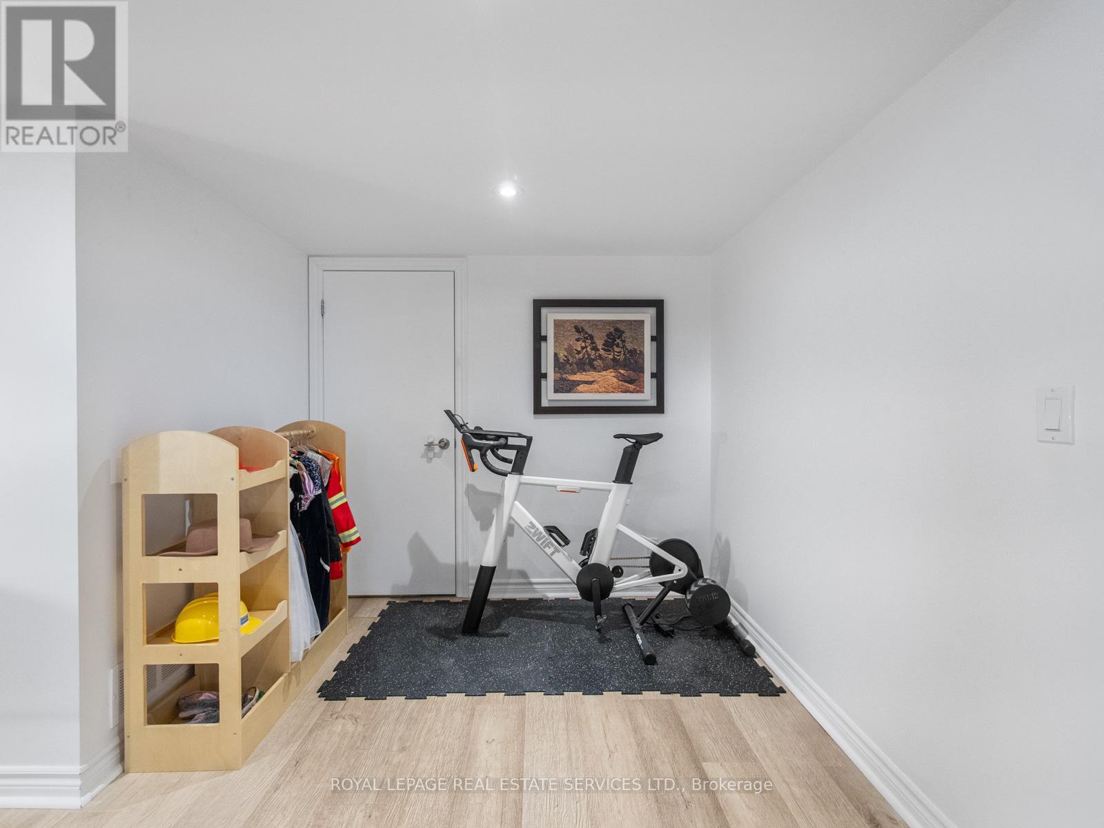 32 Ardagh Street, Toronto, Ontario  M6S 1Y3 - Photo 33 - W12792104