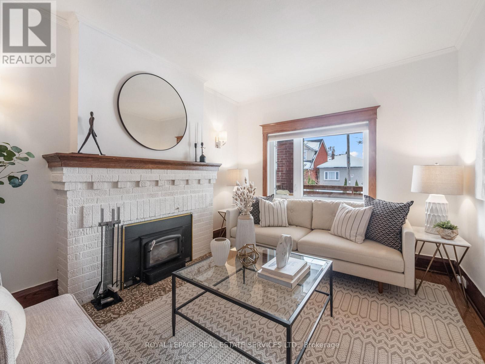 32 Ardagh Street, Toronto, Ontario  M6S 1Y3 - Photo 7 - W12792104