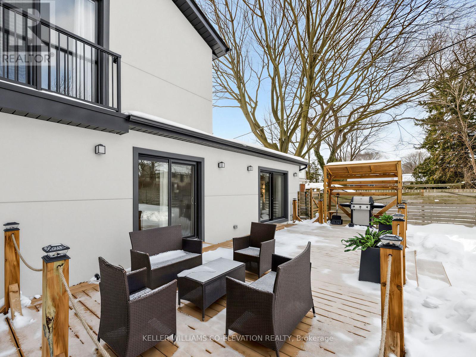 999 Henley Road W, Mississauga, Ontario  L4Y 1C8 - Photo 34 - W12792106