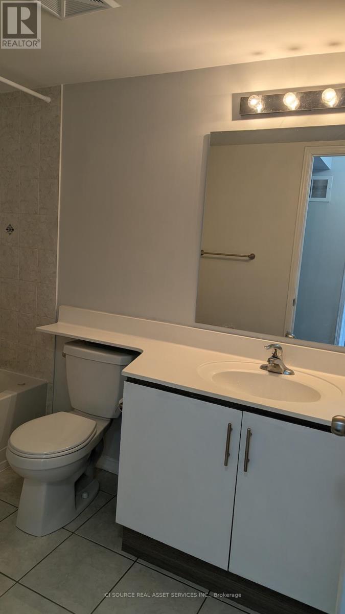 7 - 2496 Post Road, Oakville, Ontario  L6H 0K1 - Photo 11 - W12792124