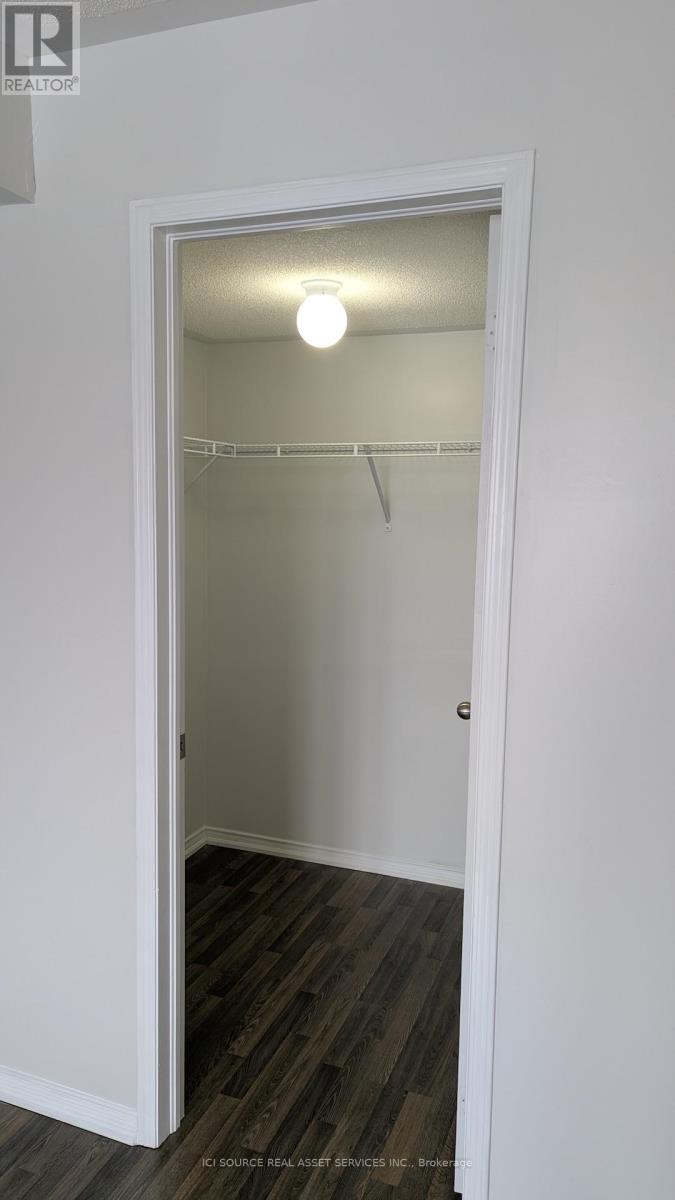 7 - 2496 Post Road, Oakville, Ontario  L6H 0K1 - Photo 8 - W12792124