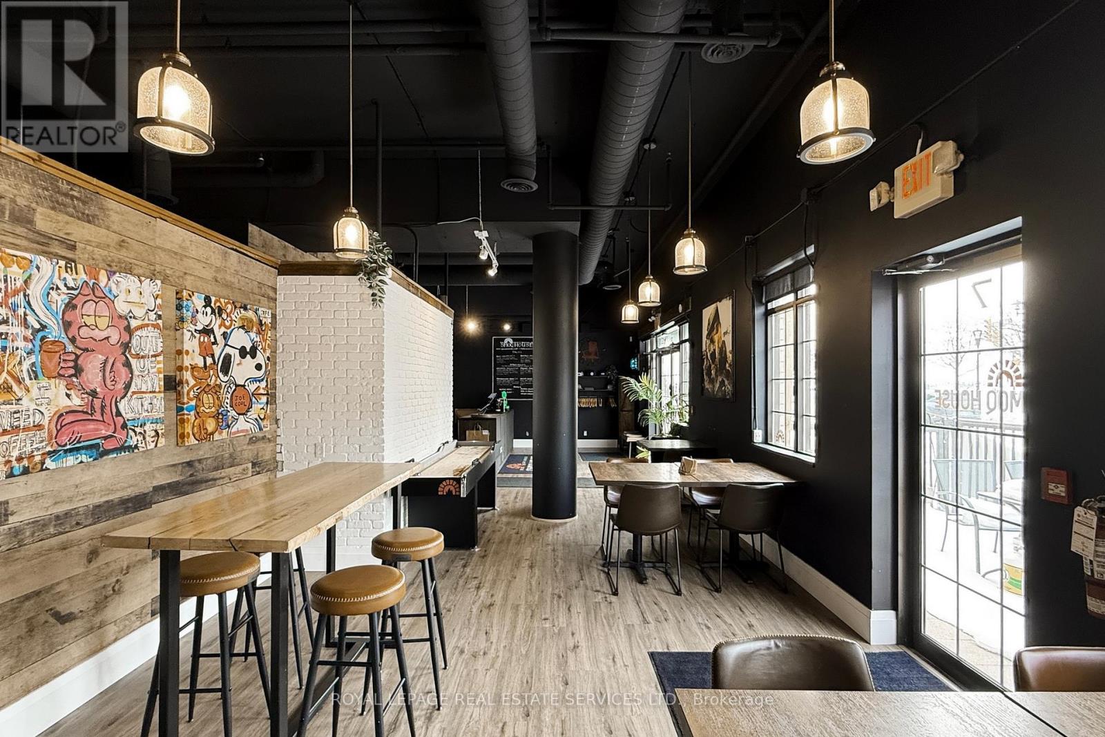 6 - 399 Elizabeth Street, Burlington, Ontario  L7R 2L7 - Photo 10 - W12792162