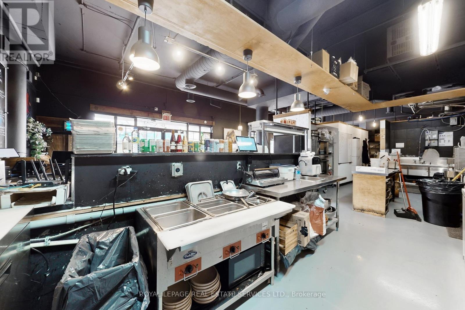 6 - 399 Elizabeth Street, Burlington, Ontario  L7R 2L7 - Photo 18 - W12792162