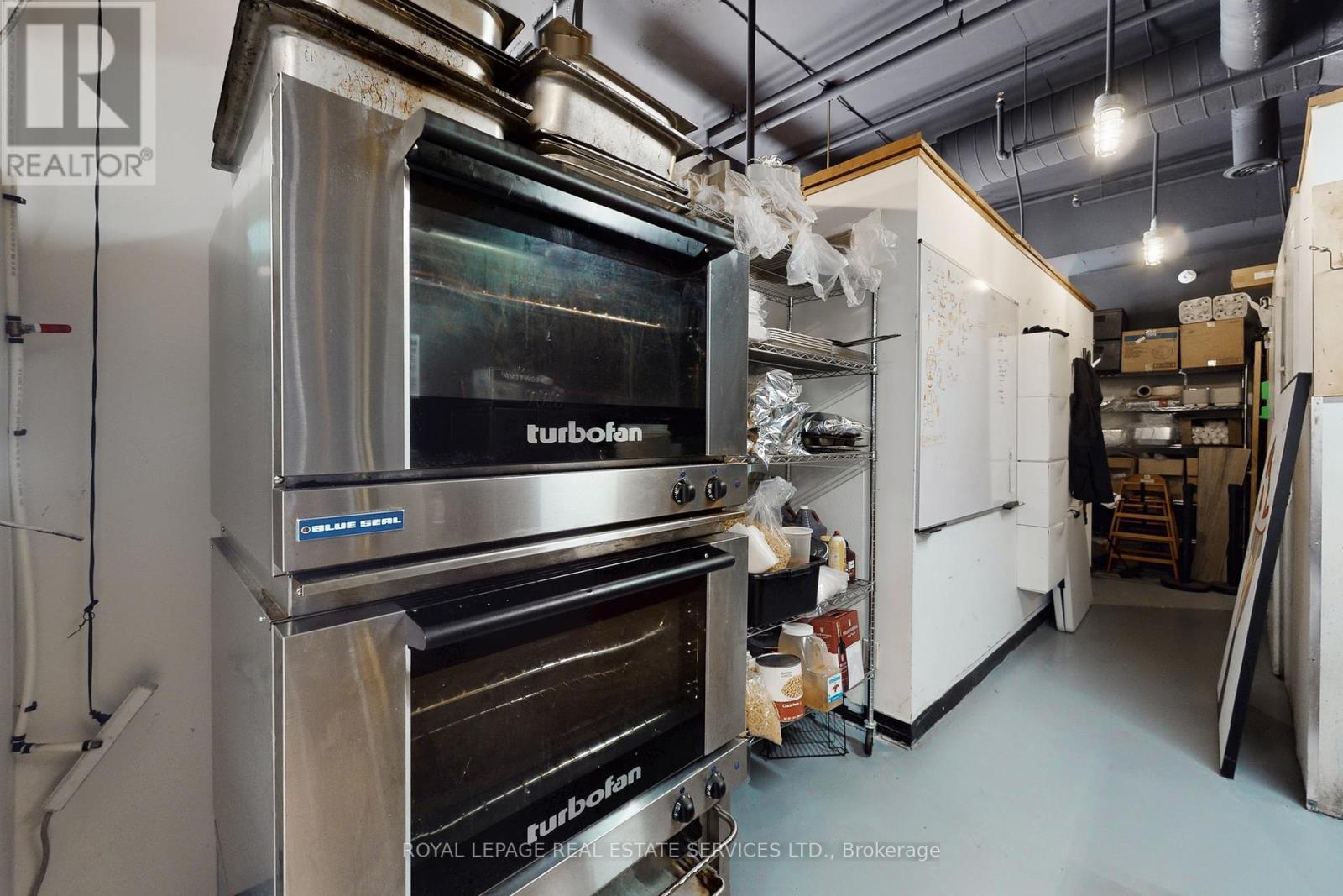 6 - 399 Elizabeth Street, Burlington, Ontario  L7R 2L7 - Photo 21 - W12792162