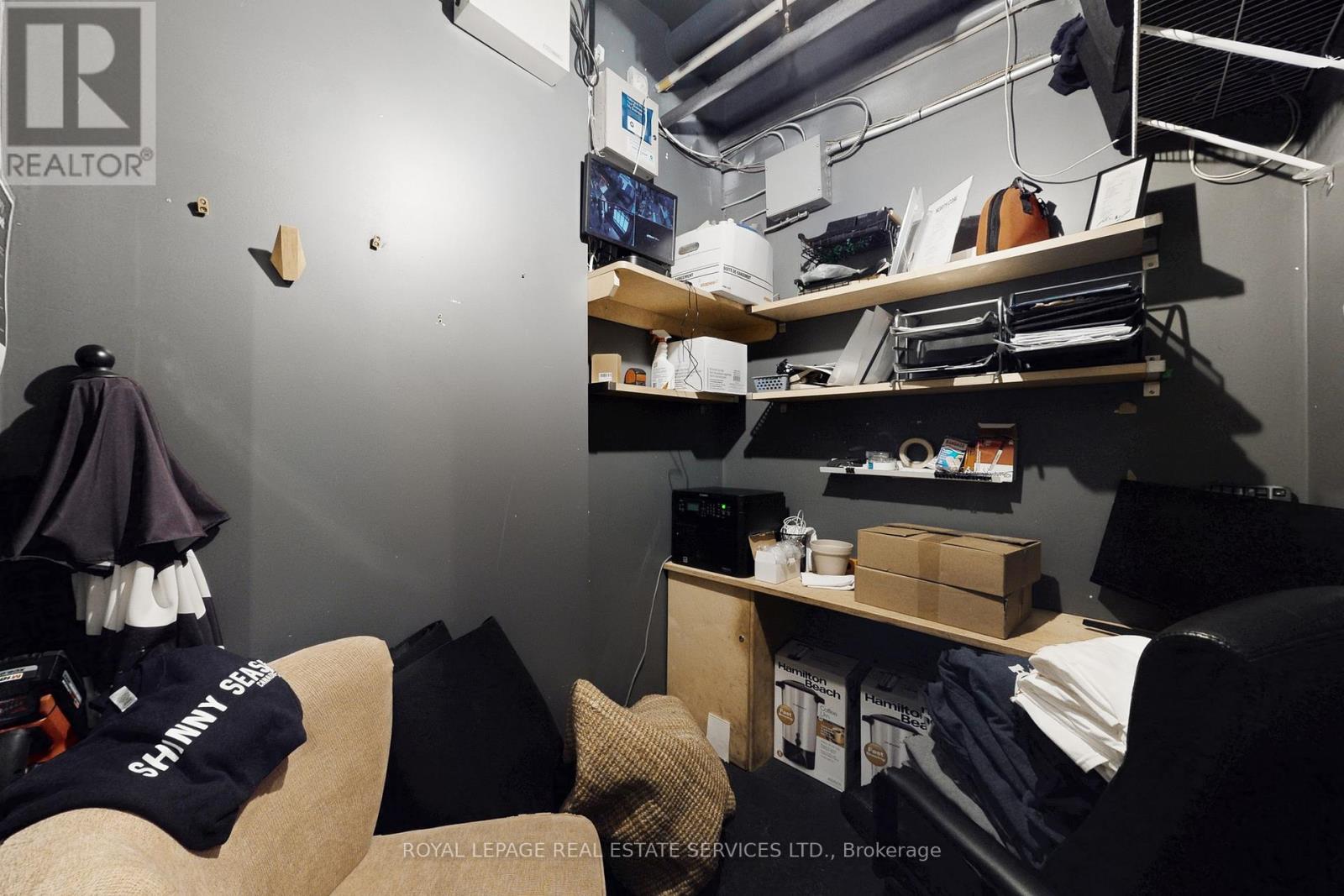 6 - 399 Elizabeth Street, Burlington, Ontario  L7R 2L7 - Photo 27 - W12792162