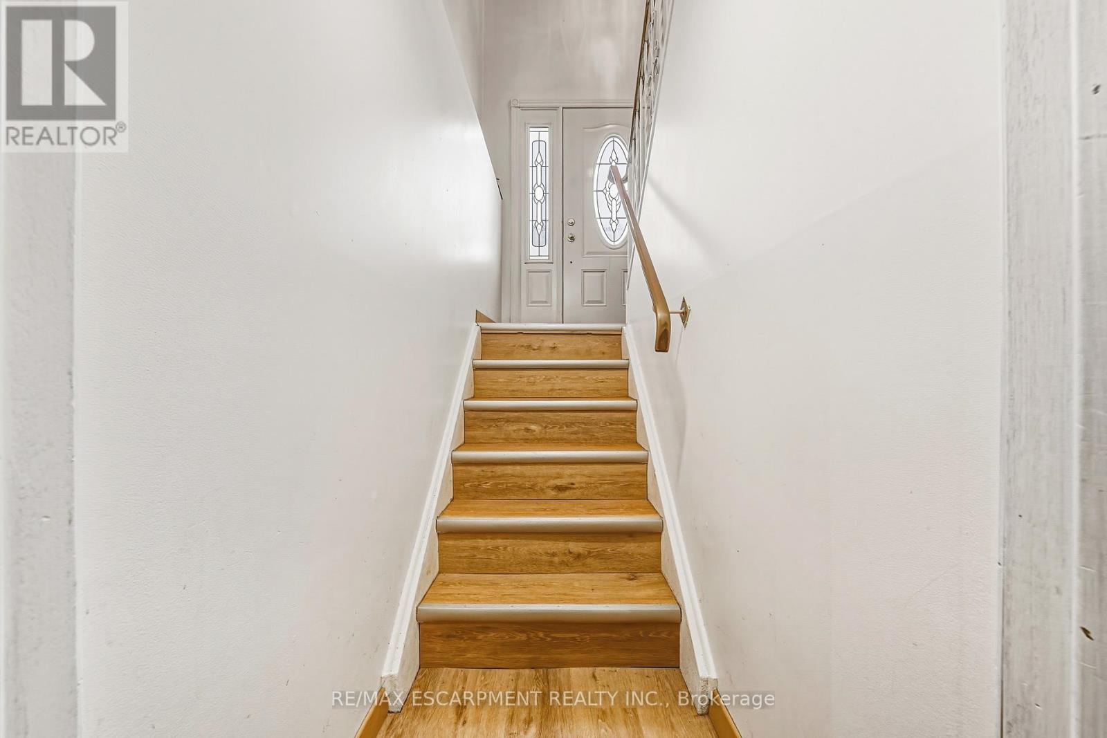 26 Quaker Crescent, Hamilton, Ontario  L8W 1H5 - Photo 20 - X12792116