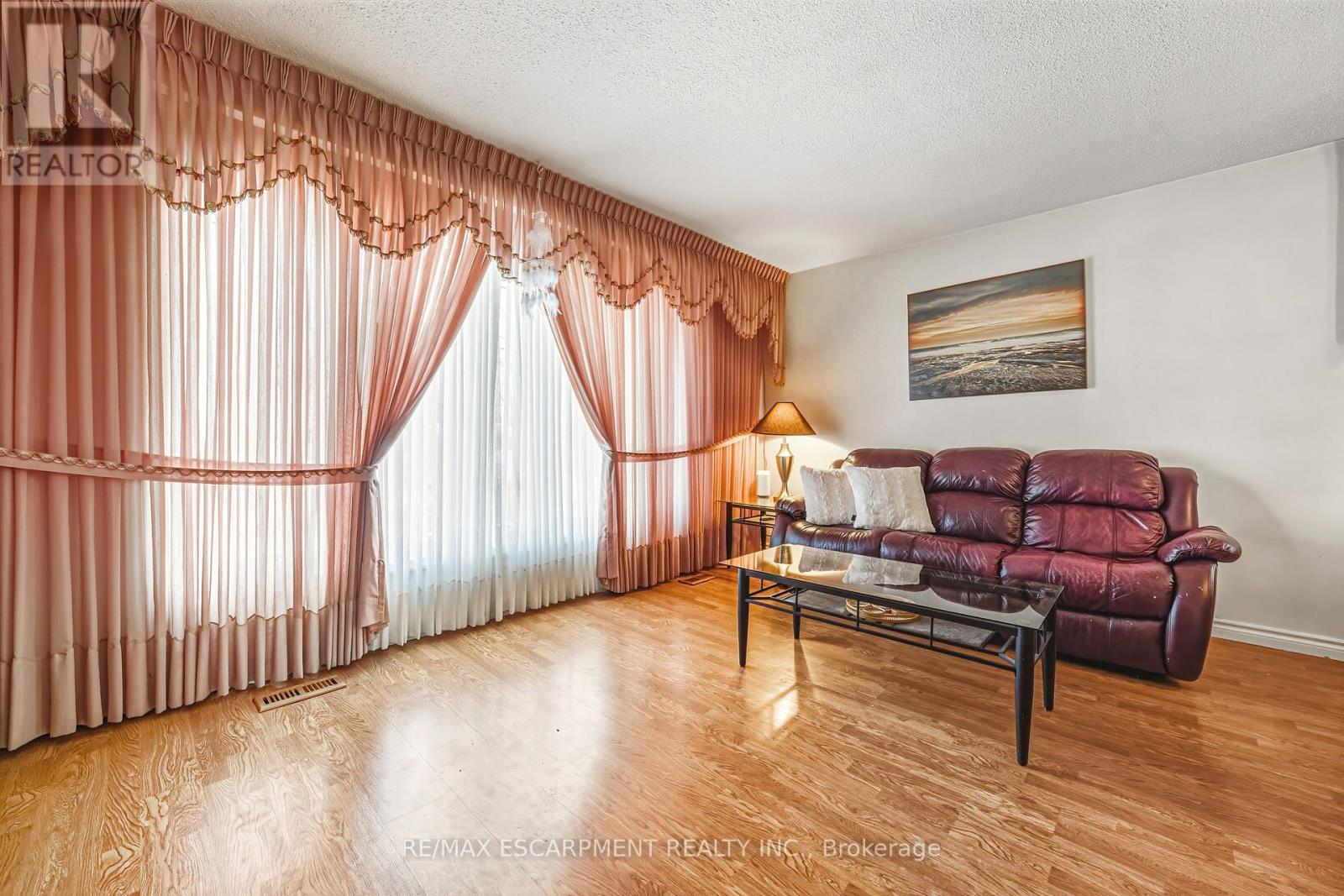 26 Quaker Crescent, Hamilton, Ontario  L8W 1H5 - Photo 9 - X12792116