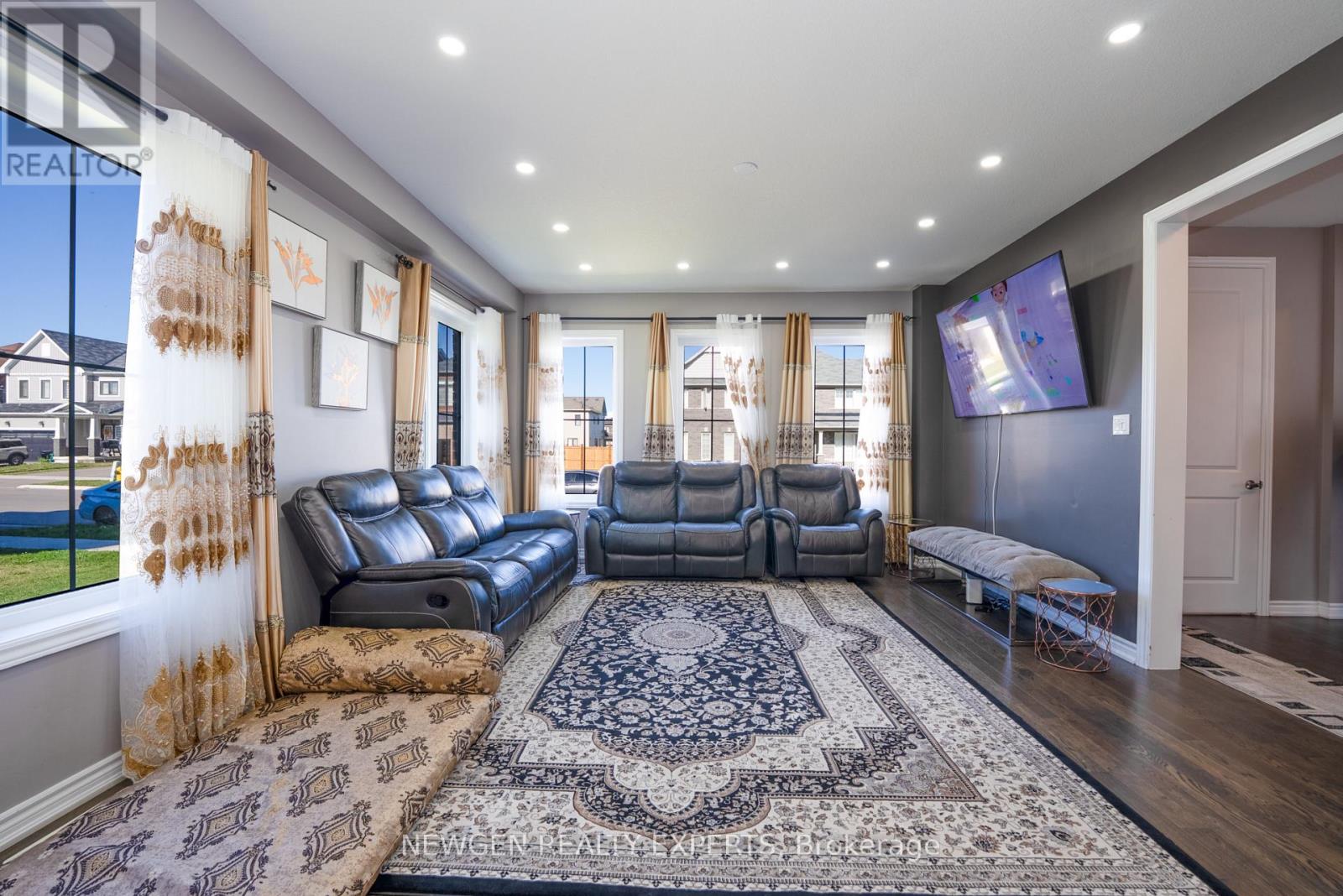 56 Witteveen Drive, Brantford, Ontario  N3T 0S3 - Photo 12 - X12792126