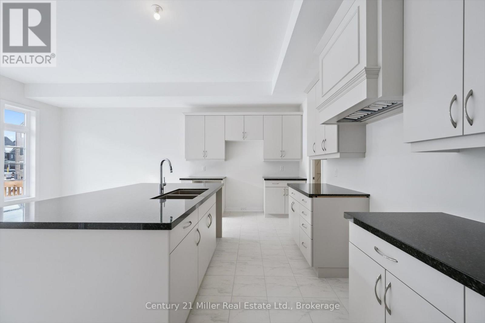 3266 Millicent Avenue, Oakville, Ontario  L6H 0V8 - Photo 17 - W12792174