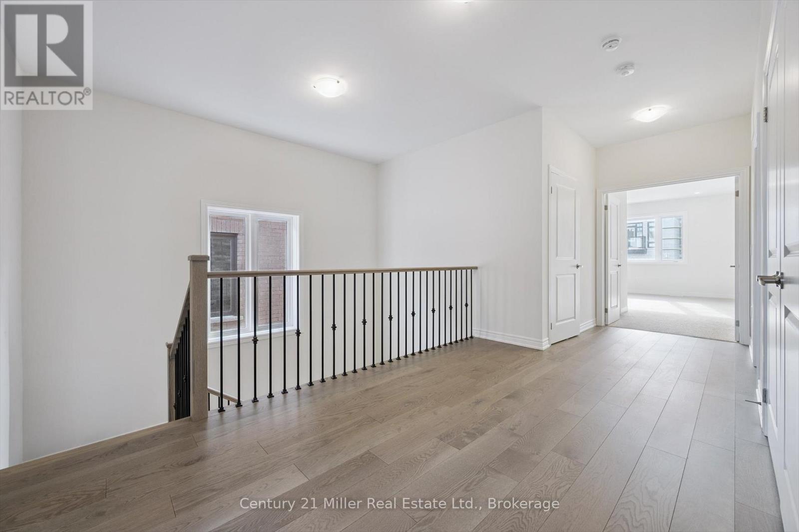 3266 Millicent Avenue, Oakville, Ontario  L6H 0V8 - Photo 24 - W12792174