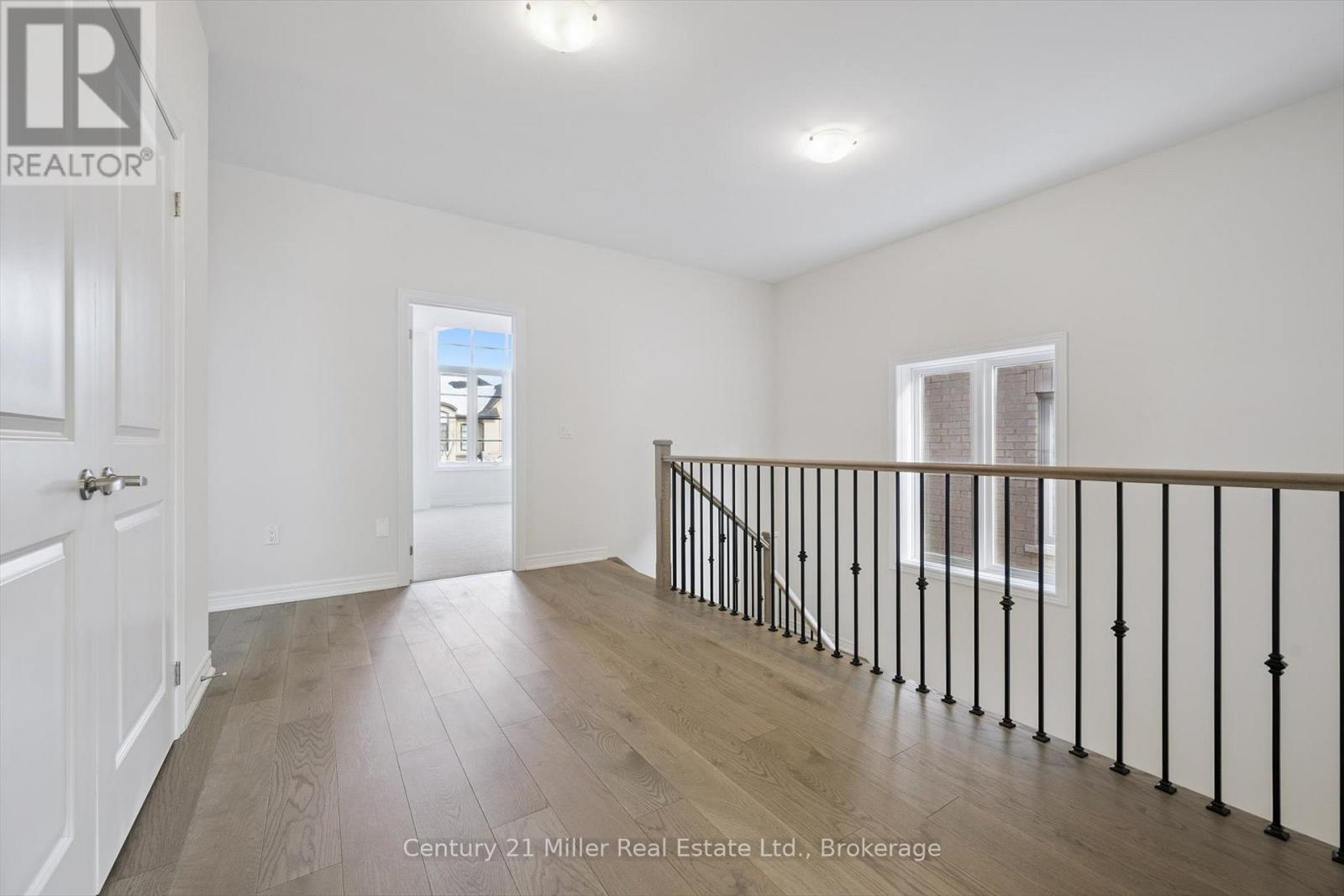 3266 Millicent Avenue, Oakville, Ontario  L6H 0V8 - Photo 25 - W12792174