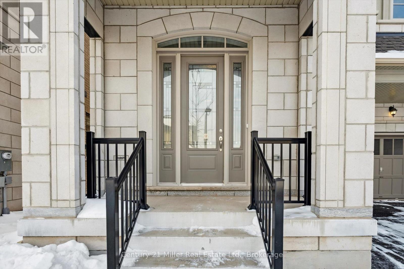 3266 Millicent Avenue, Oakville, Ontario  L6H 0V8 - Photo 4 - W12792174