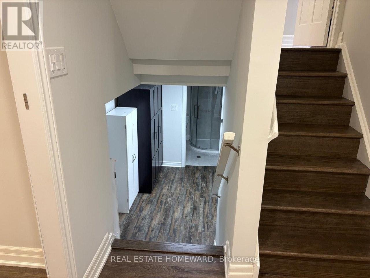 33 Braeburn Drive, Markham, Ontario  L3T 4V2 - Photo 32 - N12712024