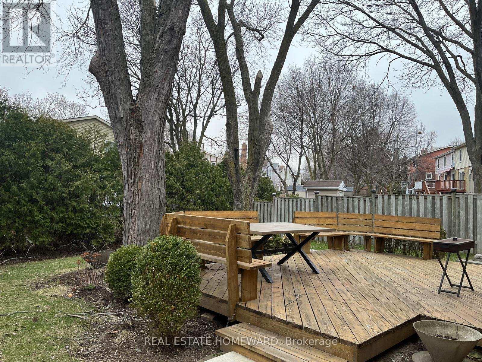 33 Braeburn Drive, Markham, Ontario  L3T 4V2 - Photo 39 - N12712024