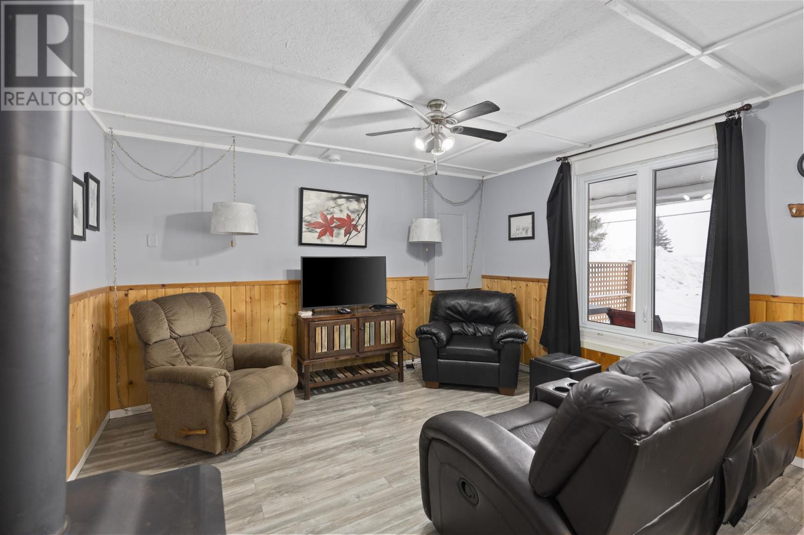 11028 Highway 17 N, Batchawana Bay, Ontario  P0S 1A0 - Photo 18 - SM260127