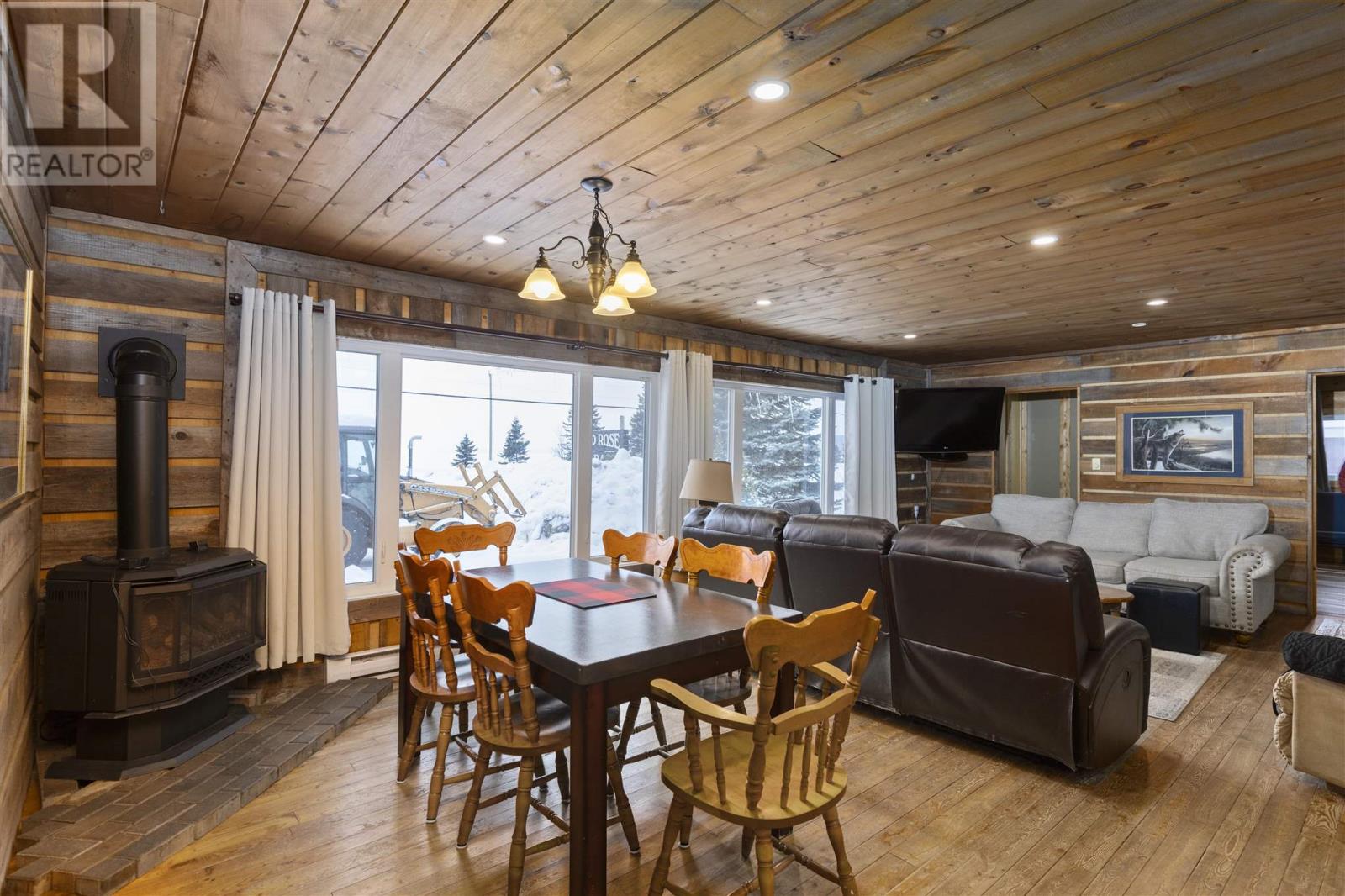 11028 Highway 17 N, Batchawana Bay, Ontario  P0S 1A0 - Photo 33 - SM260127