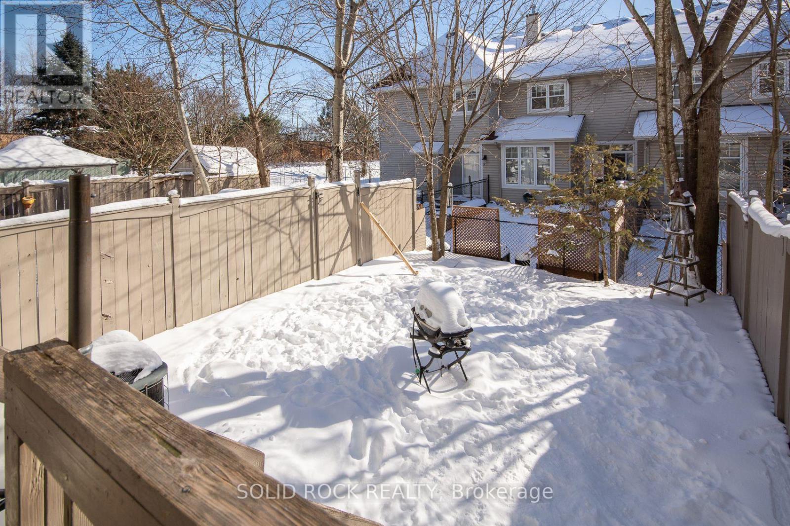 416 Cache Bay Crescent, Ottawa, Ontario  K1T 4H3 - Photo 28 - X12792188