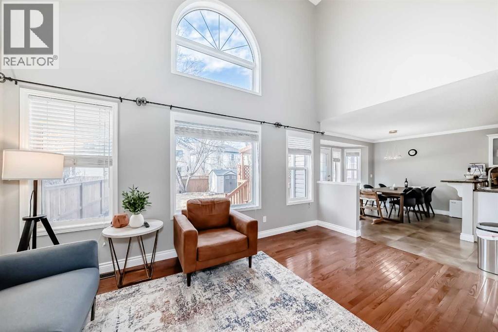 188 Hidden Ranch Crescent Nw, Calgary, Alberta  T3A 5W3 - Photo 6 - A2284849