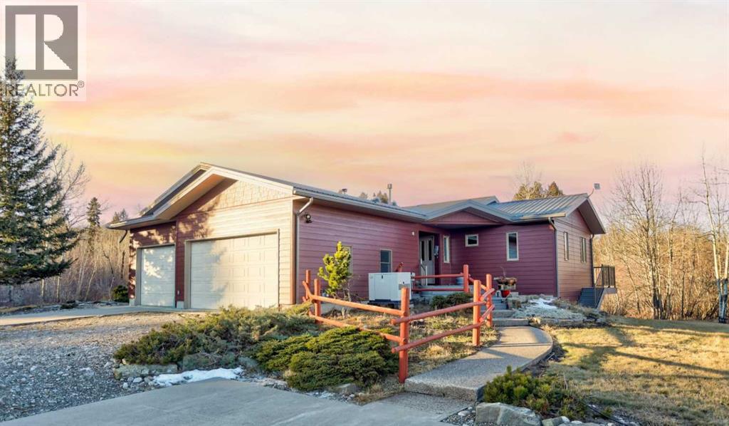 31 Villa Vega Acres, Rural Pincher Creek No. 9, Alberta  T0K 0P0 - Photo 2 - A2280291