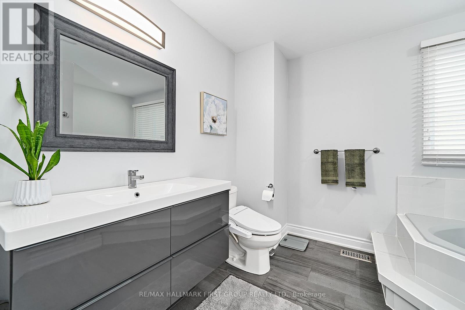 2003 Blue Ridge Crescent, Pickering, Ontario  L1X 2N2 - Photo 37 - E12792196