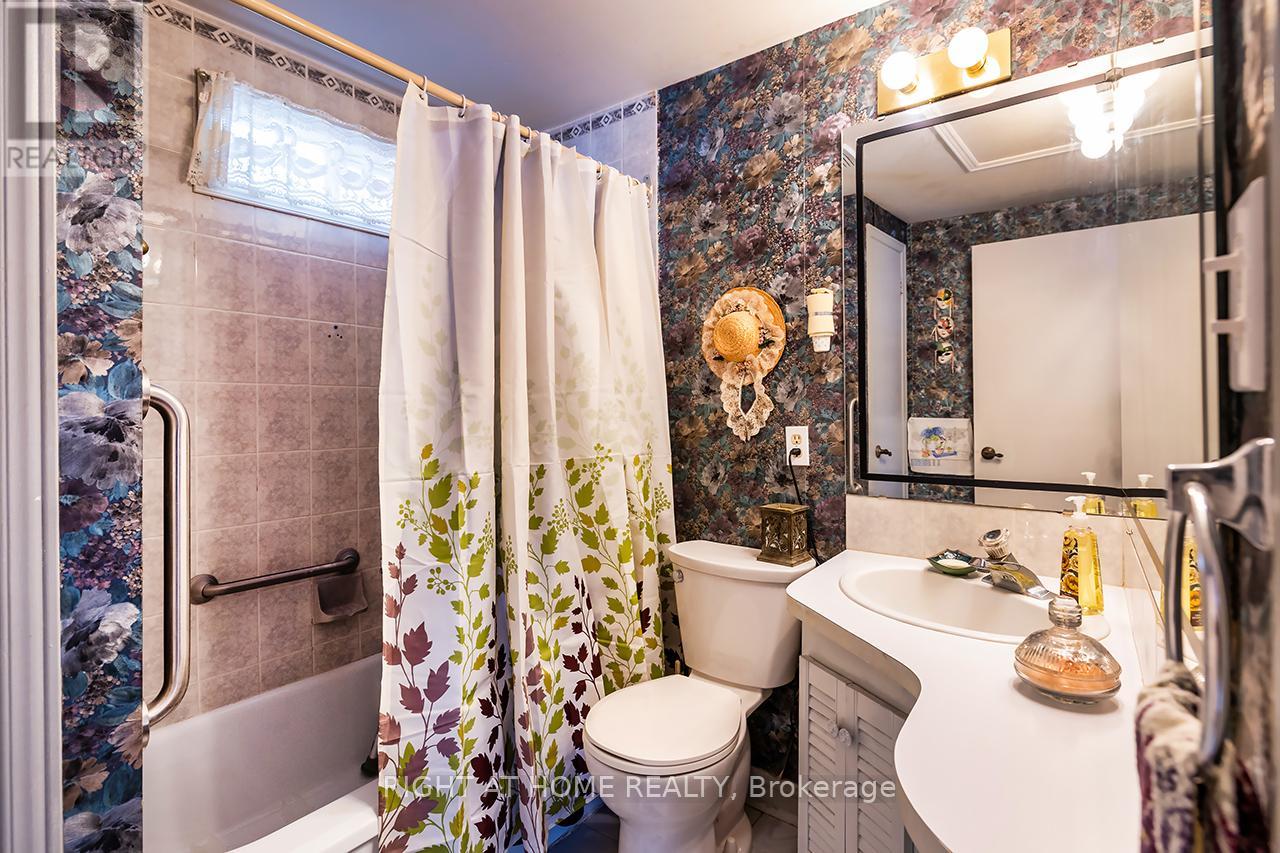 59 Fernhill Boulevard, Oshawa, Ontario L1J 5J1 - Photo 8 - E12792200