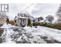 59 FERNHILL BOULEVARD, Oshawa, Ontario