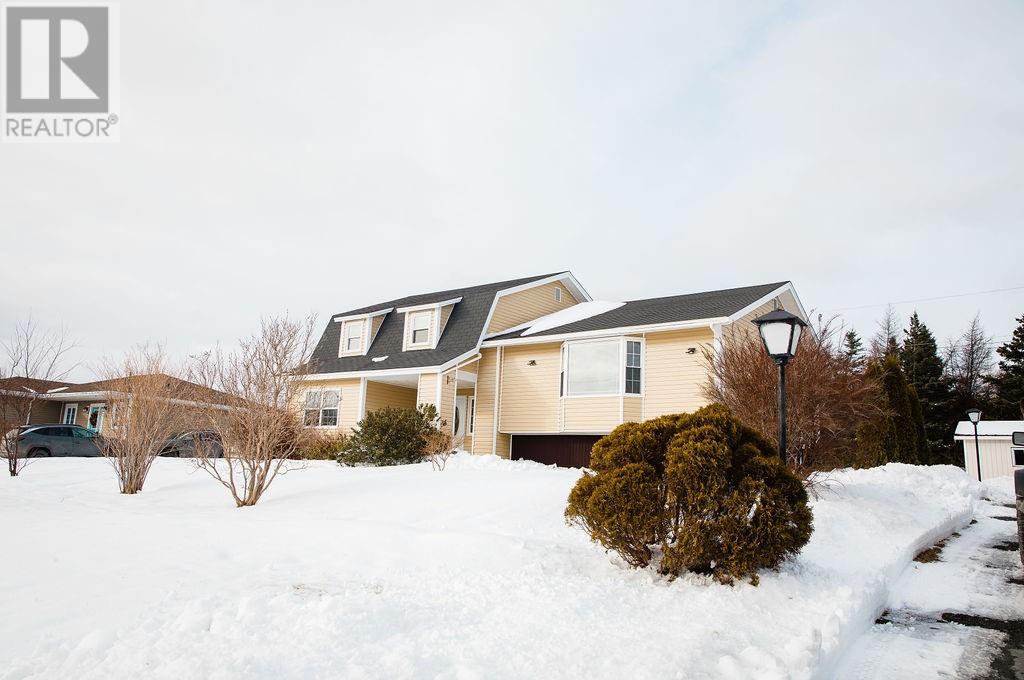 24-26 Frecker Place, Dunville, Newfoundland & Labrador  A0B 1S0 - Photo 2 - 1294378